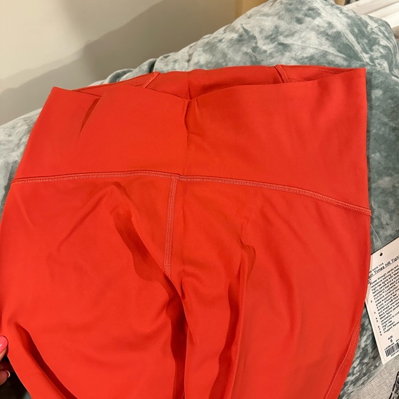 Lululemon train times legging - Picture 3 of 3